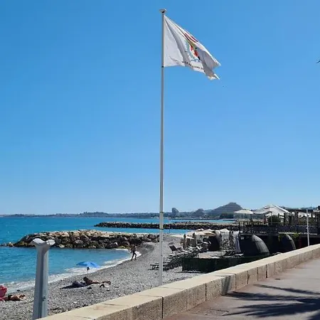 Apartamento De La - Mer, Terrasse Et Garage Cagnes-sur-Mer